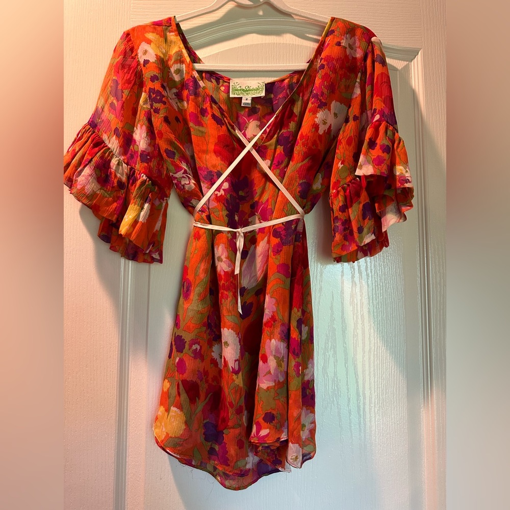 Le Shack by Tracy Feith shirt -size 2/4 loose beautiful and floaty shirt.